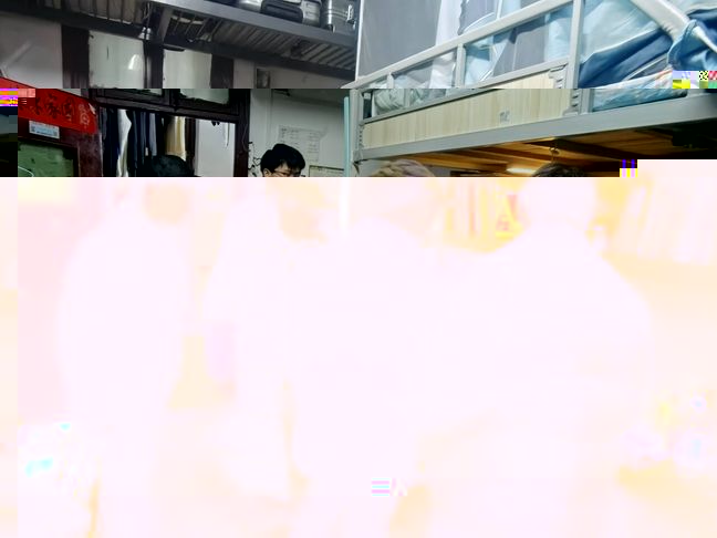 一群人站在商店前中度可信度描述已自動生成